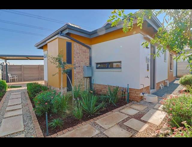 2 BEDROOM HOUSE FOR SALE IN LEOPARD’S REST